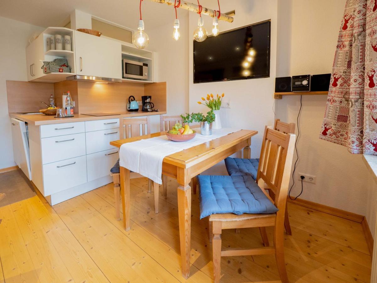 Holiday Apartements By Hotel Gruener Baum Feldberg 펠트베르크 외부 사진