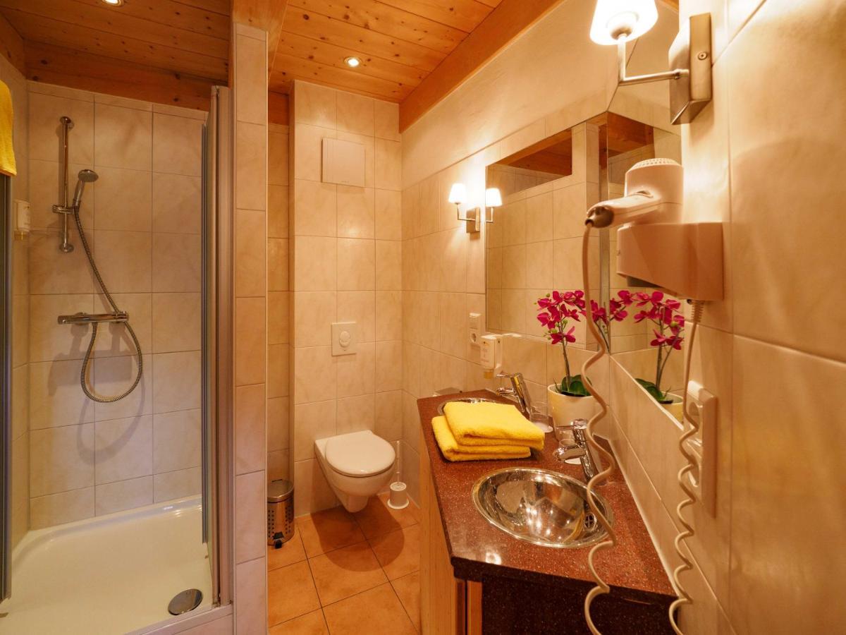 Holiday Apartements By Hotel Gruener Baum Feldberg 펠트베르크 외부 사진